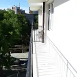 янка 3*