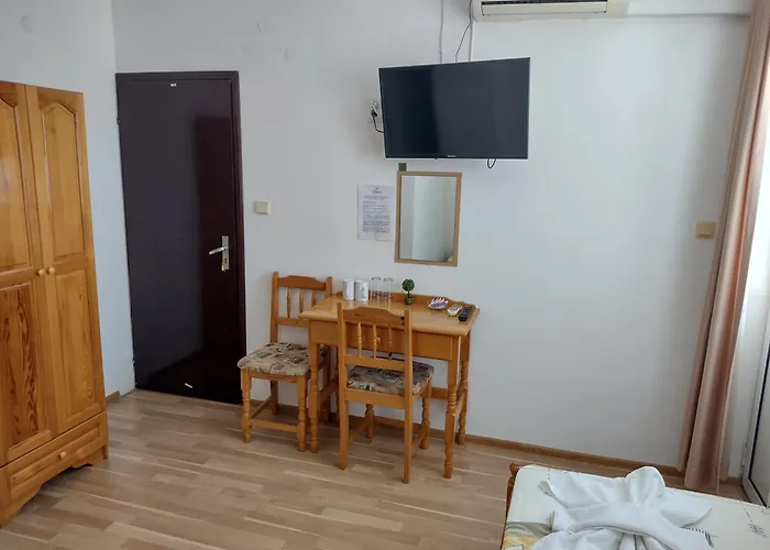 янка 3* Несебр