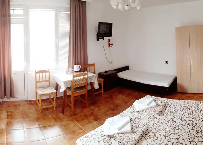 янка Casa de hóspedes 3*